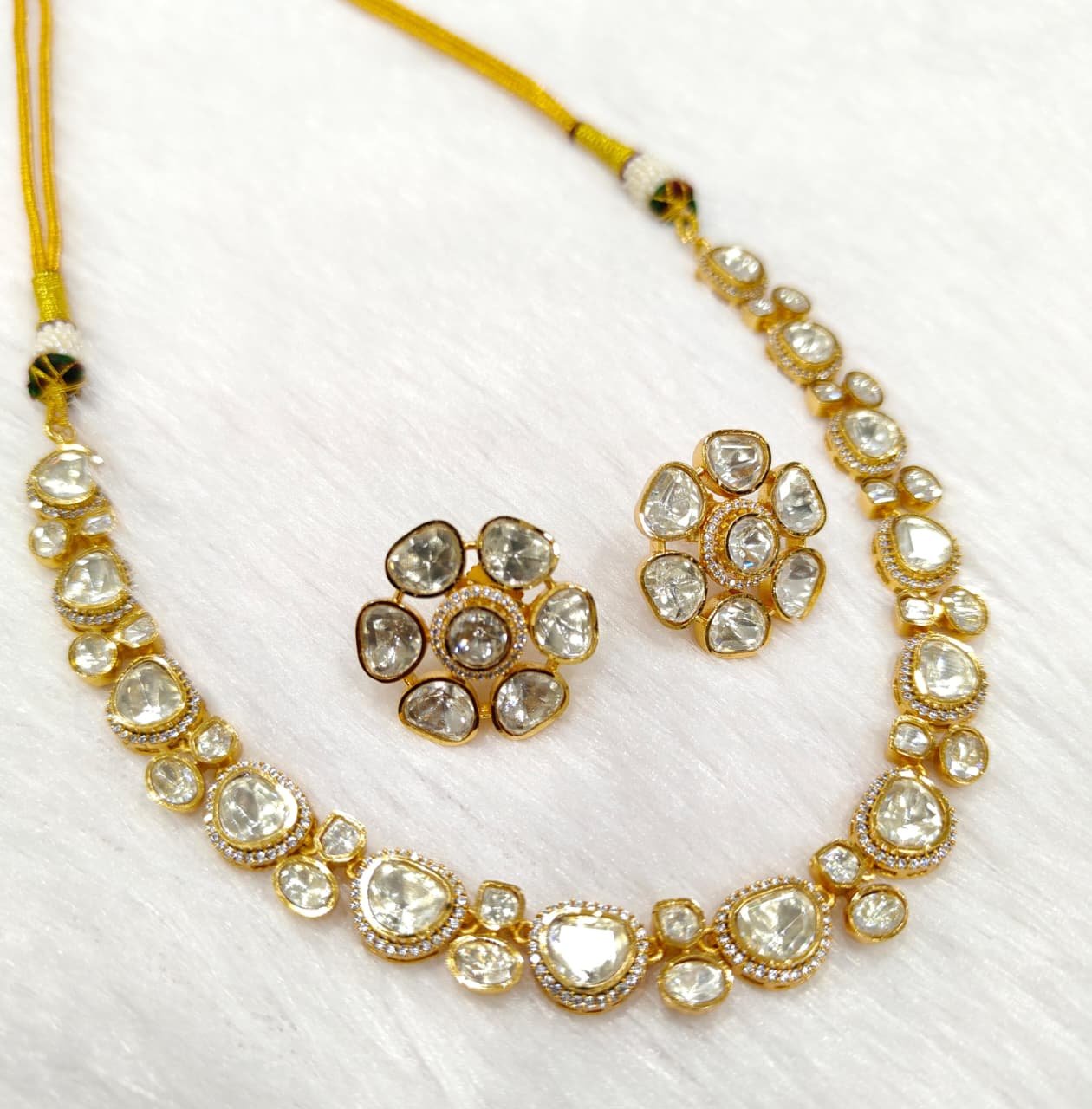 MOSSAINATE PENDANT SET