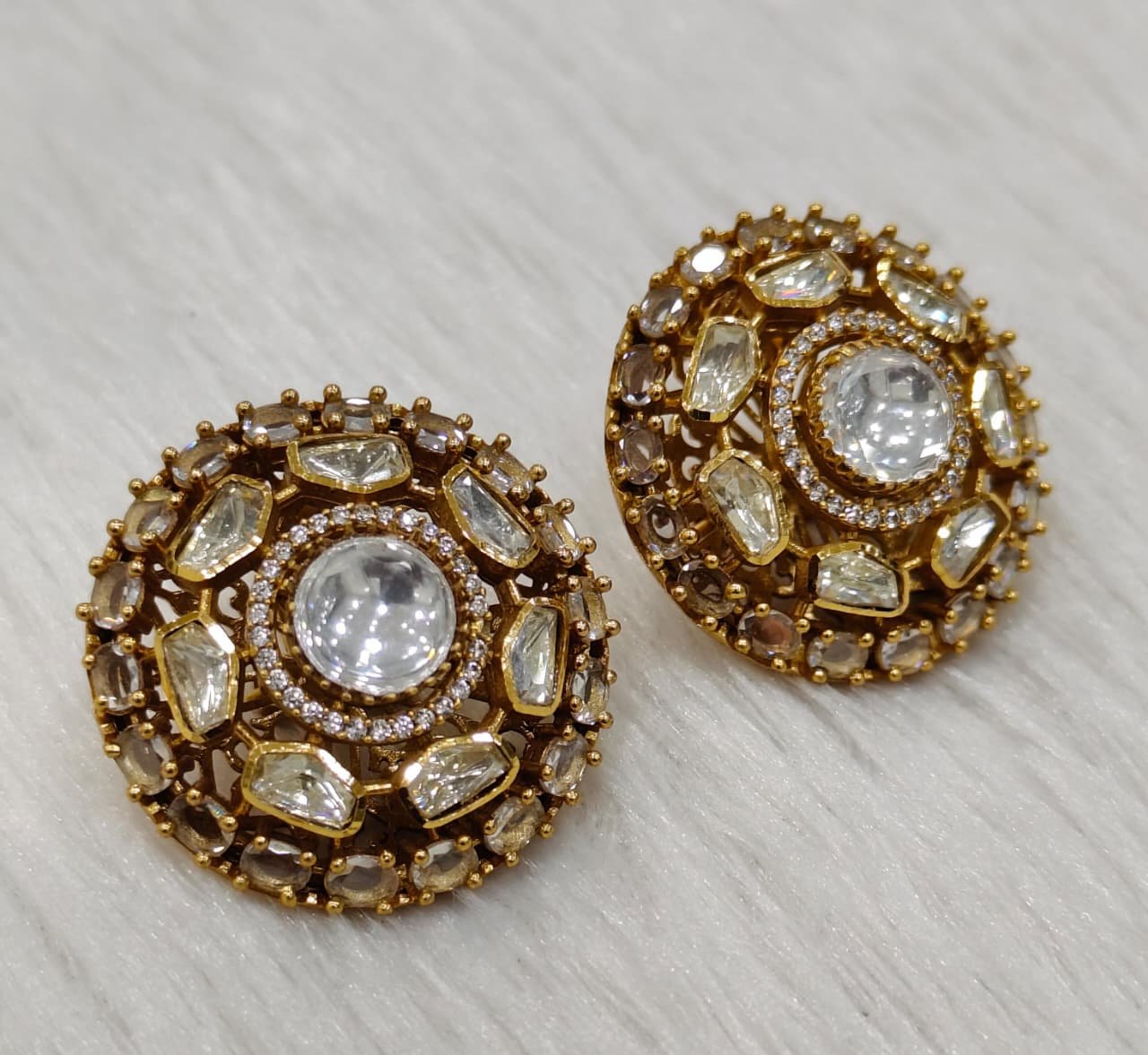 ROYAL MOSSAINATE Cluster Stud Earrings