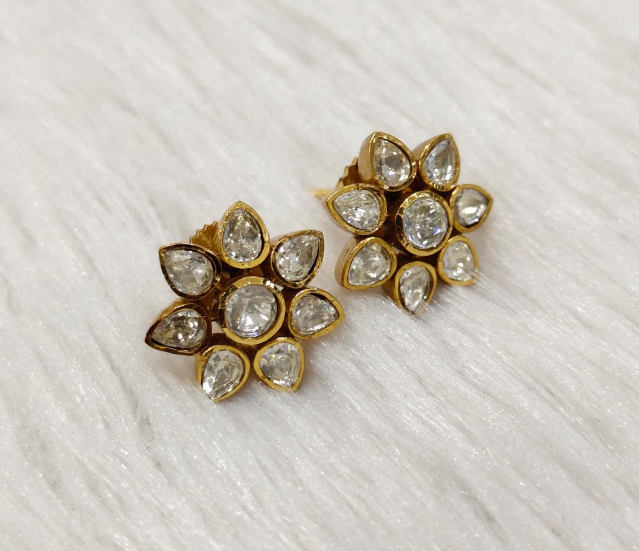 Royal MOSSAINATE Cluster Stud Earrings