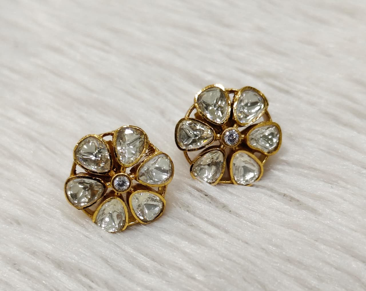 Royal MOSSAINATE Cluster Stud Earrings